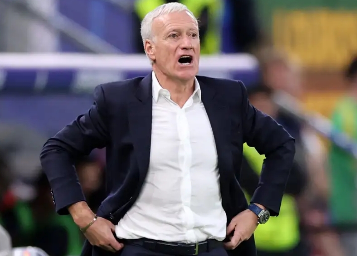 Didier Deschamps kritisiert die Kritiker der französischen EM 2024